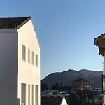 Nuevo Con Piscina En El Centro Doña Paca-ronda Ronda