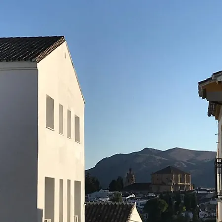 Nuevo Con Piscina En El Centro Doña Paca Ronda