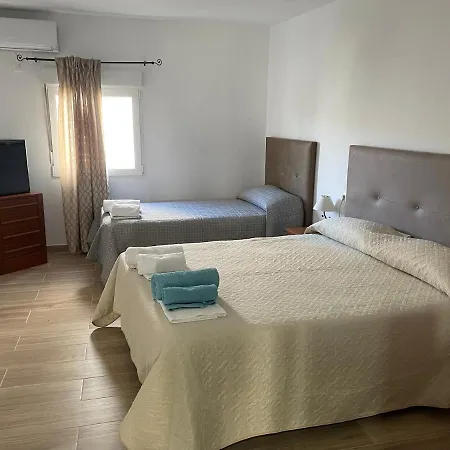 Nuevo Con Piscina En El Centro Doña Paca